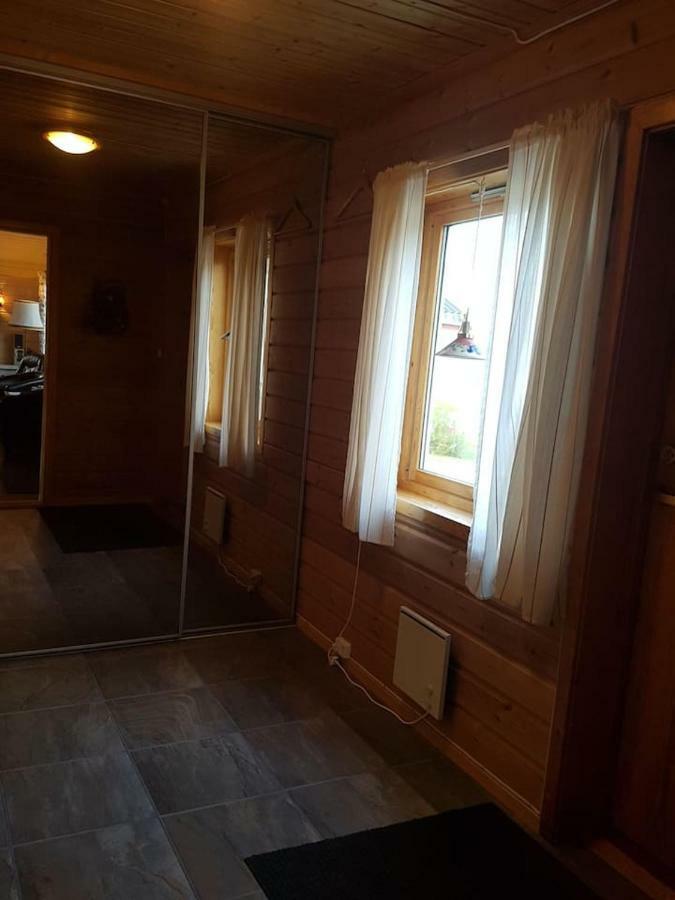 Lyngsalpan Cruise Lodge - Rodtinden Nord-Lenangen Dış mekan fotoğraf