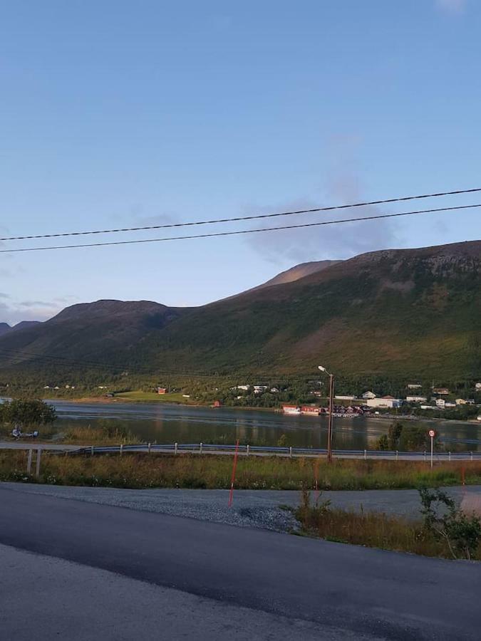 Lyngsalpan Cruise Lodge - Rodtinden Nord-Lenangen Dış mekan fotoğraf